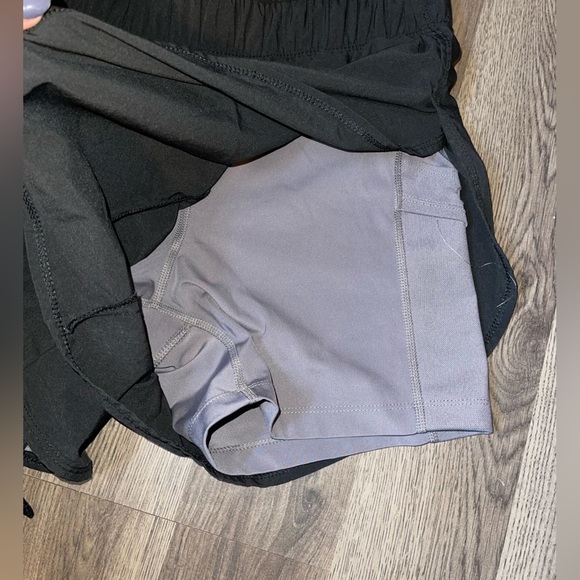 Nike Woman's Running Shorts - Picture 2 of 3